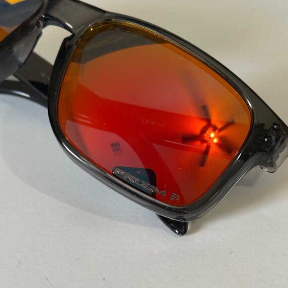 Oakley Holbrook Smoke Gray Frame 9102 PRIZM POLARIZED Ruby Iridium - Picture 6 of 11